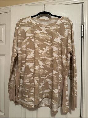Wonderly Beige Camo Long Sleeve Pullover